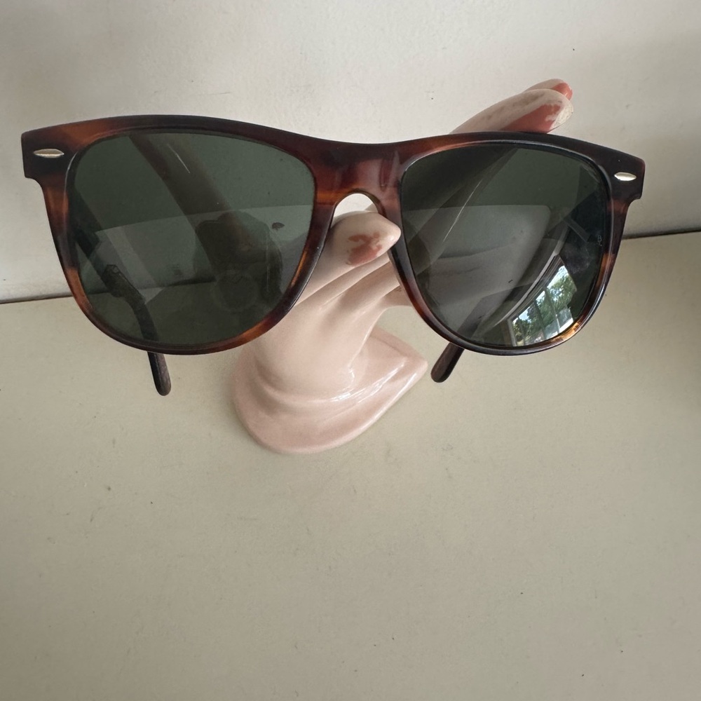 Classic Tortoise  Ray Ban B&L